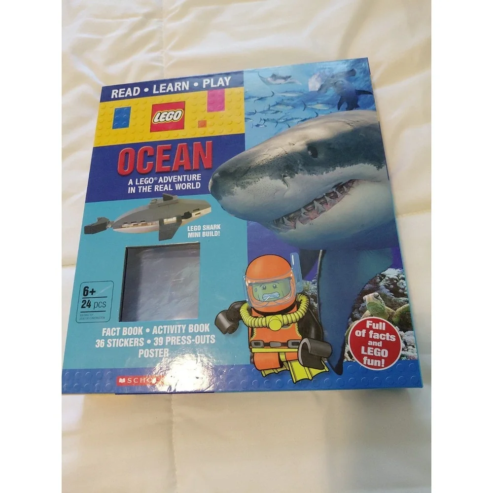 Lego Scholastic Ocean Read, Learn, Play  Lego Adventure‎ Activity Book & Lego's